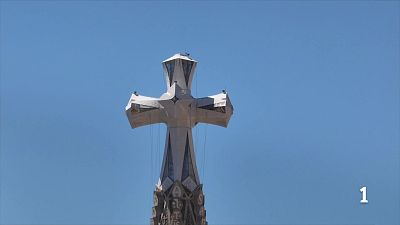 La torre de Jesucrist culmina la Sagrada Família