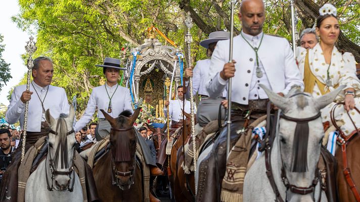 Telediario 1 - La Hermandad del Rocío de Huelva inicia su marcha hacia la aldea para la romería