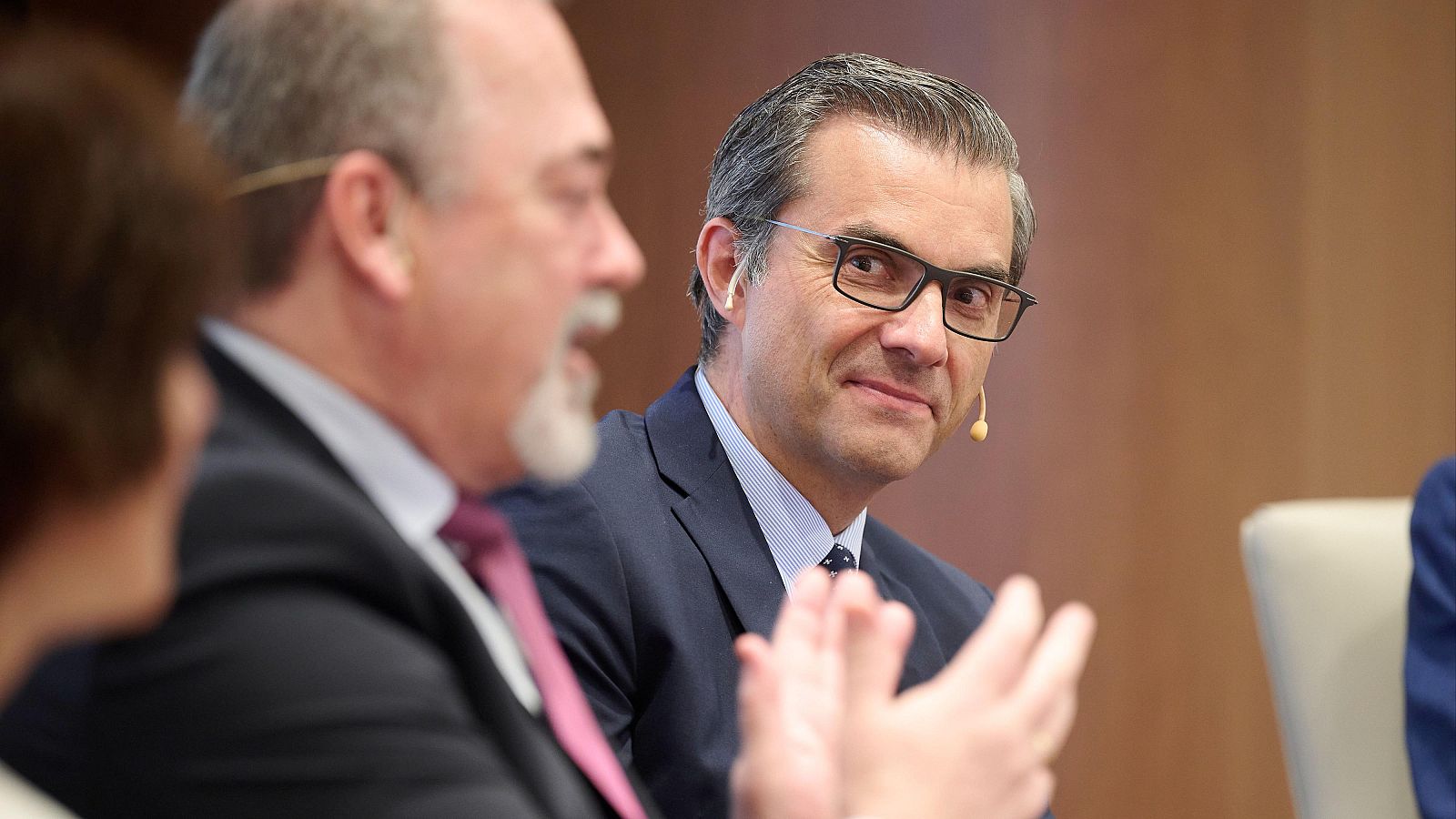 Volkswagen Navarra empieza a producir el skoda eléctrico - Telenavarra | Ver