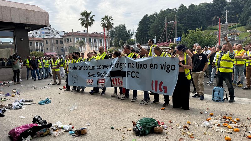 Folga indefinida na recollida de lixo en Vigo - Telexornal - Galicia | Vexa