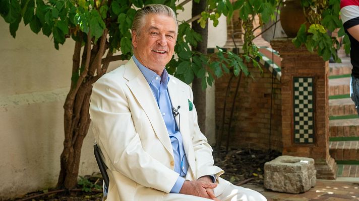 Telediario 2 - Alec Baldwin rueda en Granada 'El sastre del rey', la primera película como director de Pedro Casablanc