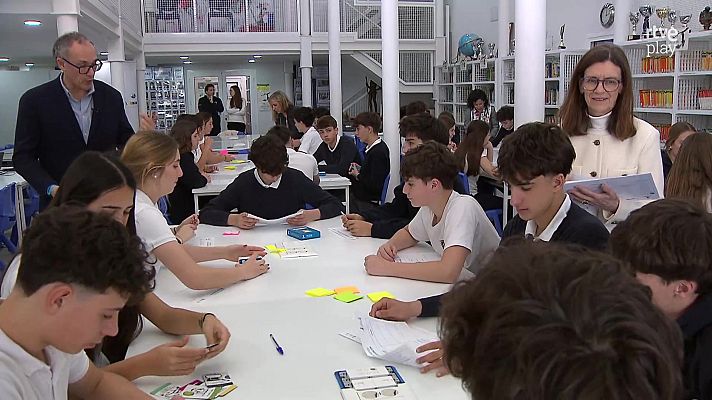 La aventura del Saber - Un juego de cartas para decidir tu camino