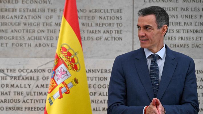 RTVE Noticias Vídeo - Sánchez viaja a Roma en plena tormenta por el sumario del caso Plus Ultra por el que ha sido imputado Zapatero