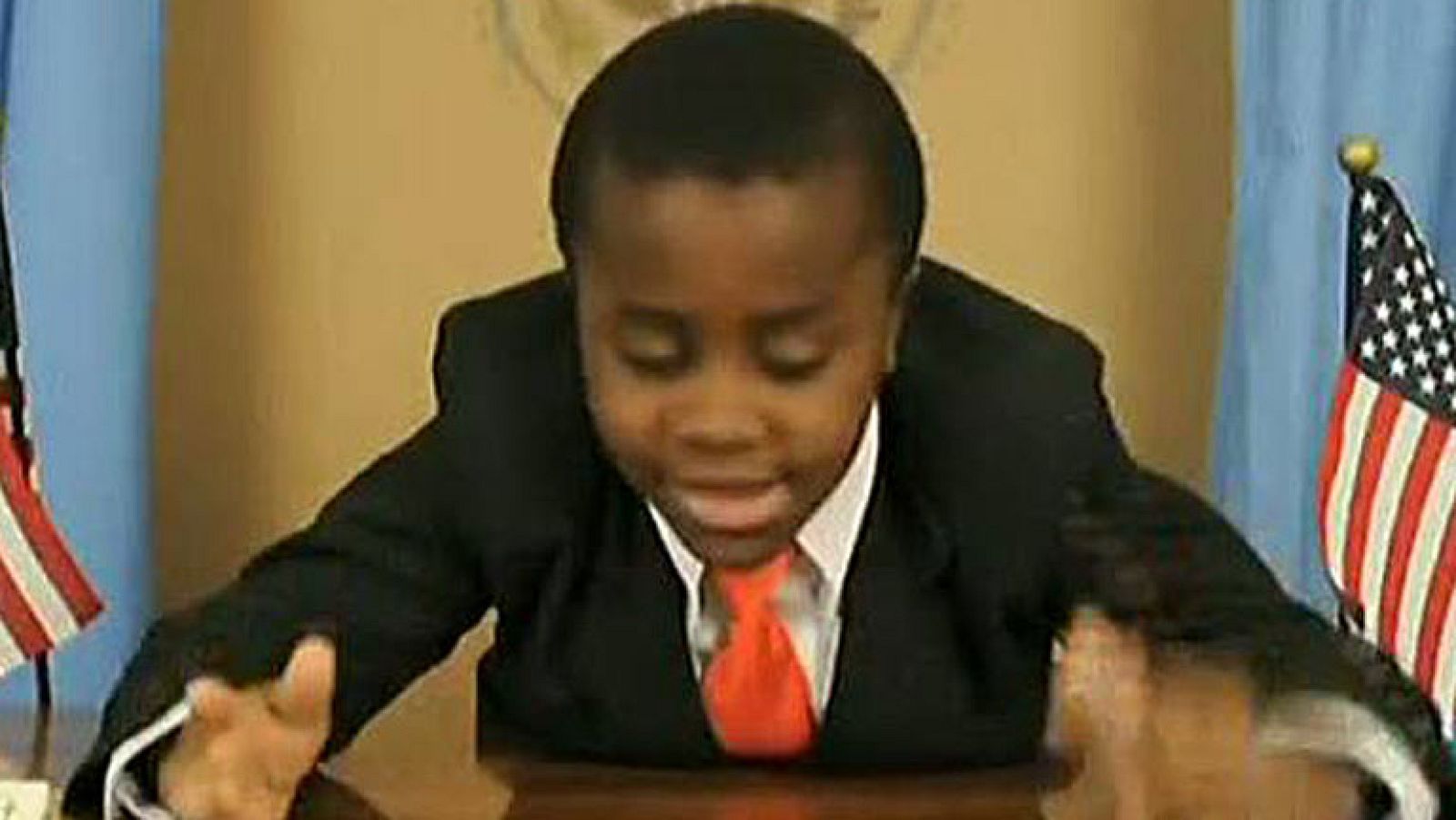 NIÑO DE CRISTAL ESTADOS UNIDOS