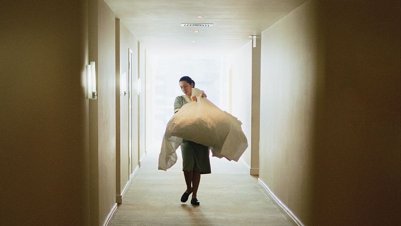 La huelga del sector de la limpieza en Zaragoza paraliza empresas como Balay | Ver