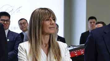 Peinado ve "riesgo de eludir la justicia" y obliga a Bego�a G�mez a acudir a la audiencia "bajo amenaza de fuerza p�blica"