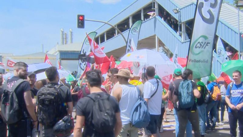 Sindicatos y Renault intentan desbloquear el convenio colectivo