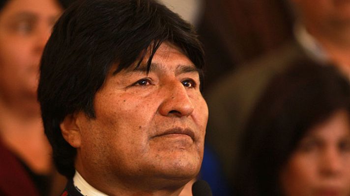 Telediario 1 - Iberoamérica llora muerte de Chávez