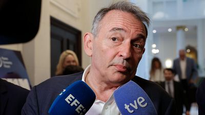 Enrique Santiago (IU):  "El PP y Vox tienen que explicar qué hicieron la semana pasada en la Embajada de EE.UU."