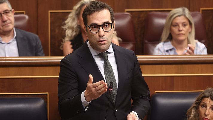 Informativo 24h - El PP carga contra "tanta corrupción" del Gobierno y Cuerpo expresa "tolerancia cero"