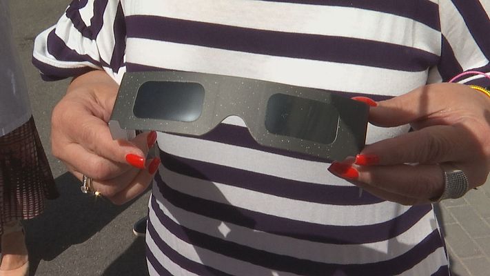 Eclipse: Unos segundos sin gafas pueden crear daños irreversibles - Noticias de Castilla y León | Ver
