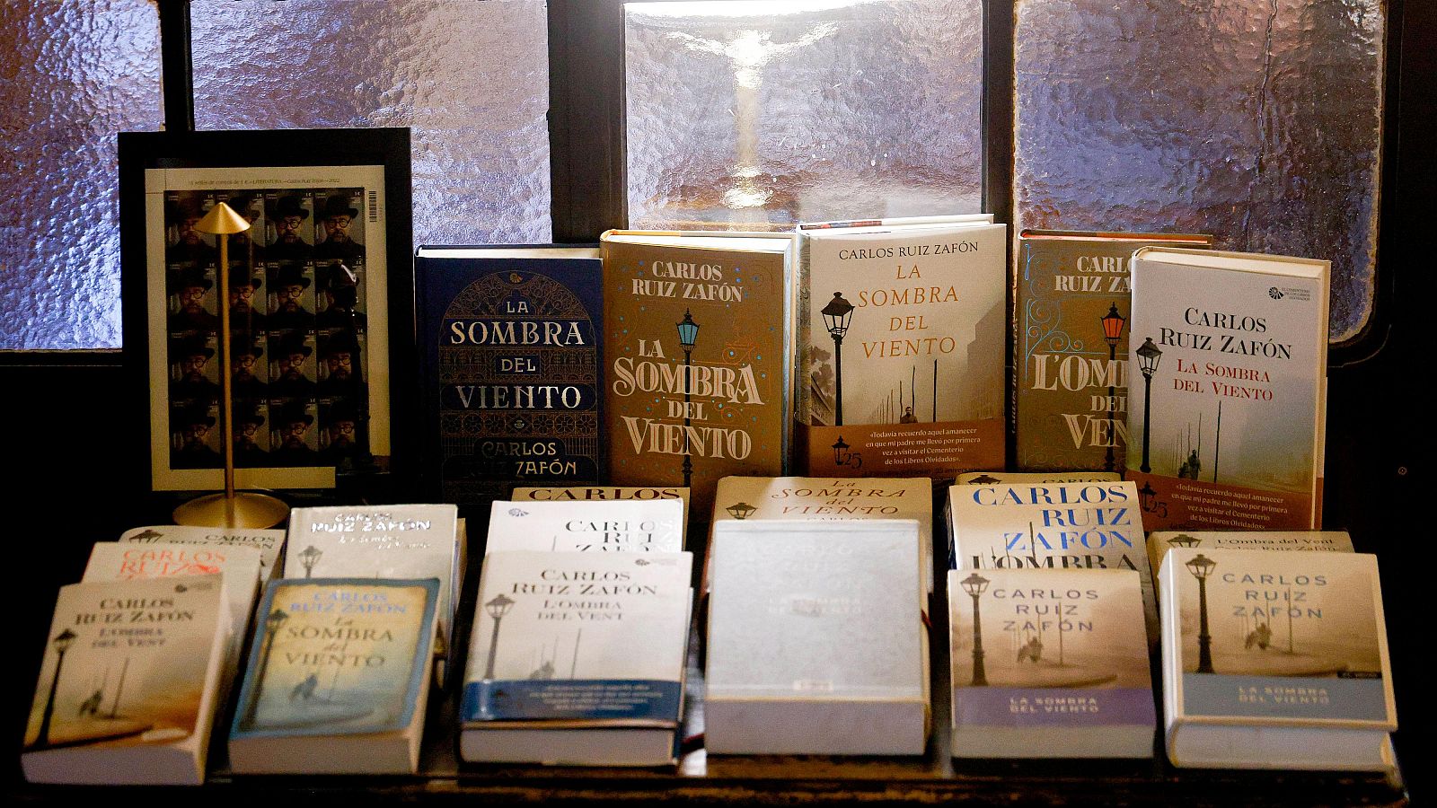 'La sombra del viento' cumple 25 años con una nueva edición