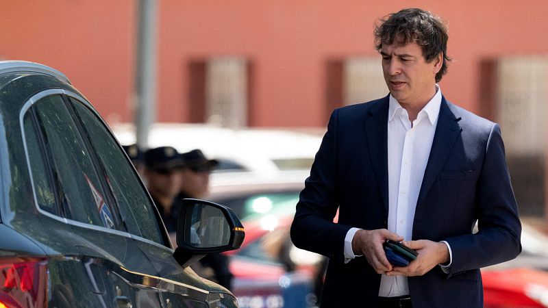 La Fiscalía ve prescrito uno de los delitos contra David Sánchez - Telediario 2 | Ver