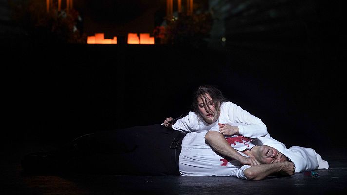 Telediario 1 - Nadine Sierra y Javier Camarena desbordan complicidad en el estreno de 'Romeo y Julieta' en el Teatro Real