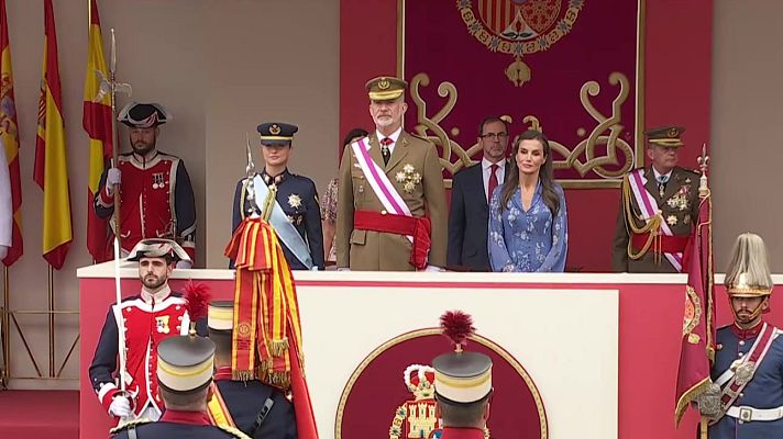 Especial informativo - Día de las Fuerzas Armadas - Homenaje a los ejércitos - Especiales informativos | Ver