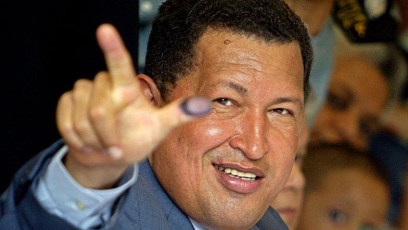 Hugo Chávez muere a los 58 años