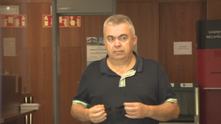 Telenavarra - Santos Cerdán niega chantajes o sobornos