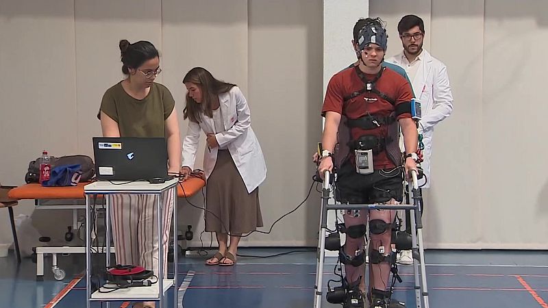 Realidad virtual para ayudar a personas con lesión medular: así ayuda la tecnología a mejorar la autonomía - Noticias de Castilla-La Mancha | Ver