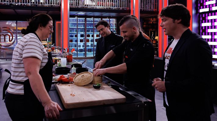 MasterChef - Annie se emociona al dedicarle su plato a su tata