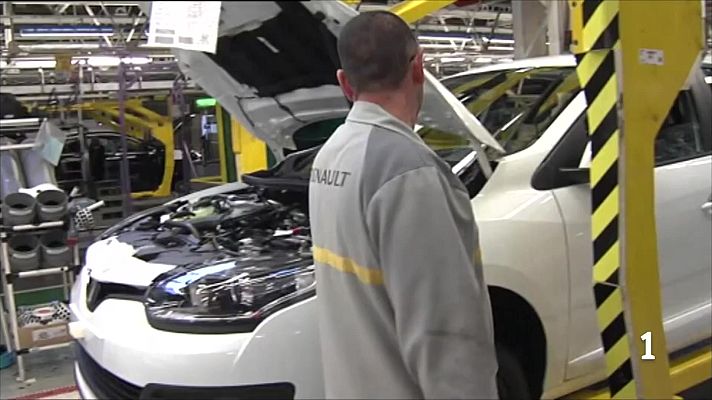 Noticias de Castilla y León - Renault firma el convenio y garantiza cinco coches a Valladolid y Palencia