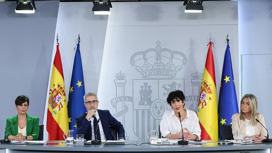 El Gobierno y los socios le desean "buena suerte" al PP tras su propuesta al PNV y Junts: "Es m�s un deseo que una realidad"