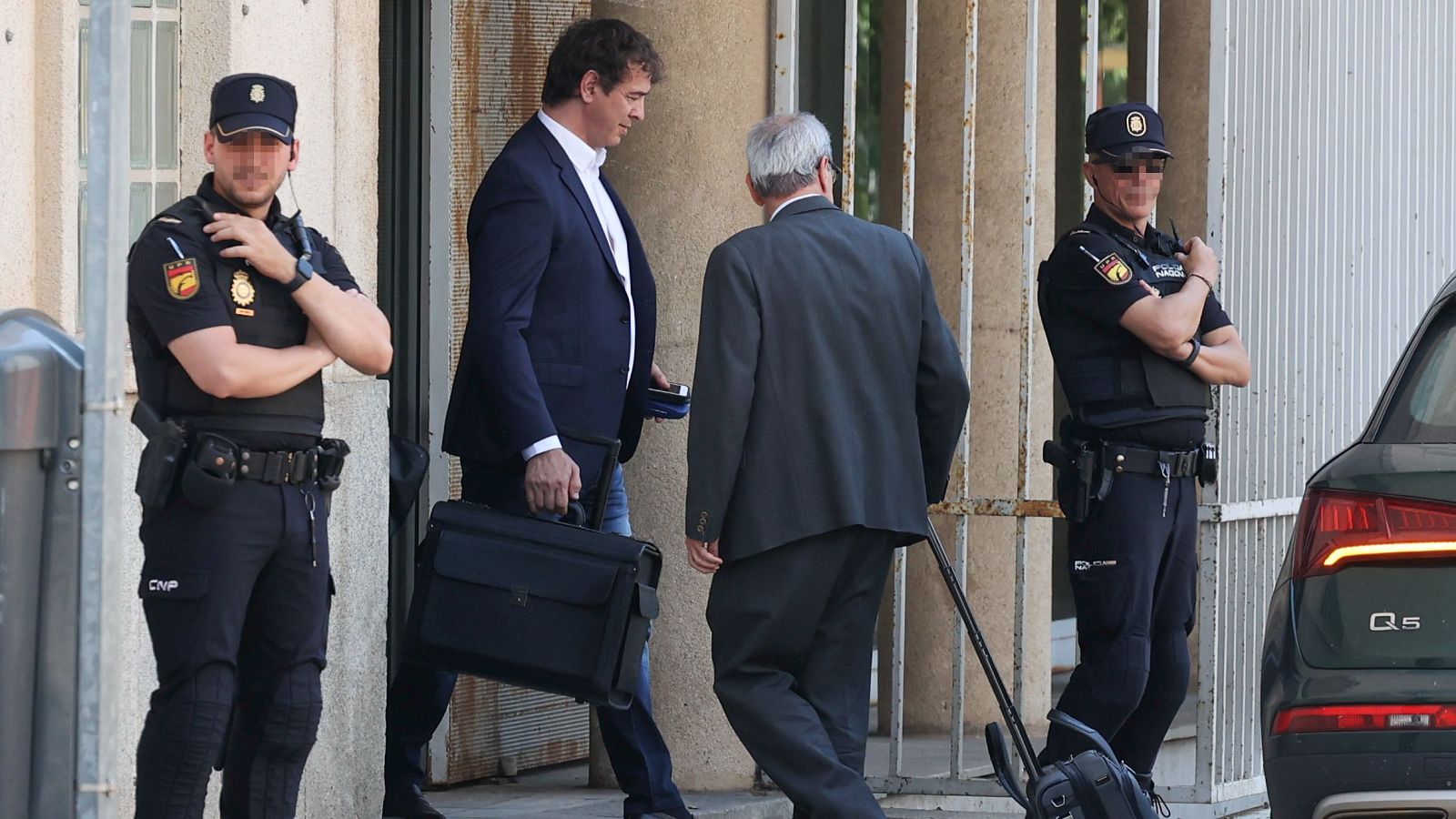 Una de las personas que se presentó como candidata al puesto de coordinador de actividades de los dos conservatorios de la Diputación de Badajoz, Cristina de Frutos, ha asegurado en su declaración como testigo en el juicio contra el hermano del presidente del Gobierno, David Sánchez, que le advirtieron que el puesto era para él.