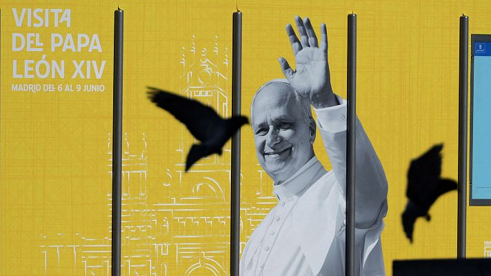 Telediario 2 - Las víctimas de abusos por la Iglesia exigen una reunión con el papa