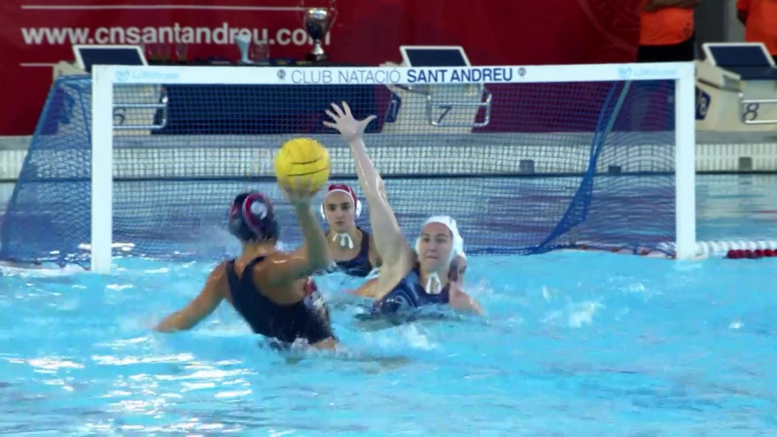 Waterpolo - División de Honor Femenina. Play Off Final 3er Partido: CN Sant Andreu - Assolim CN Mataró - Waterpolo | Ver