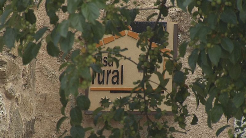 El Congreso Nacional deTurismo Rural  en Segovia reivindica el valor económico del sector - Noticias de Castilla y León | Ver