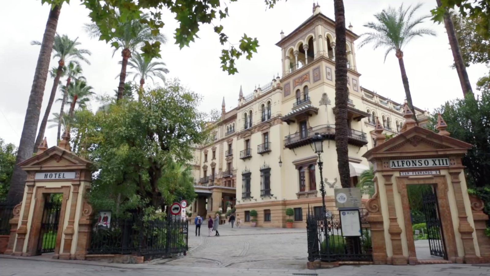 Hoteles con alma - Episodio 5: Hotel Alfonso XIII - Sevilla - Hoteles con Alma | Ver