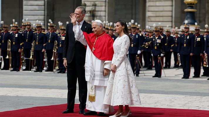 Informativo 24h - Los reyes reciben al papa León XIV en calidad de jefe de Estado en el Palacio Real