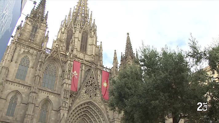 L'Informatiu - La catedral de Barcelona ultima preparatius per a la visita del papa Lleó XIV