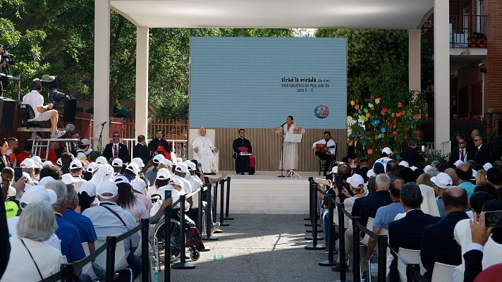Especiales informativos - Niña Pastori actúa ante el papa León XIV en Madrid