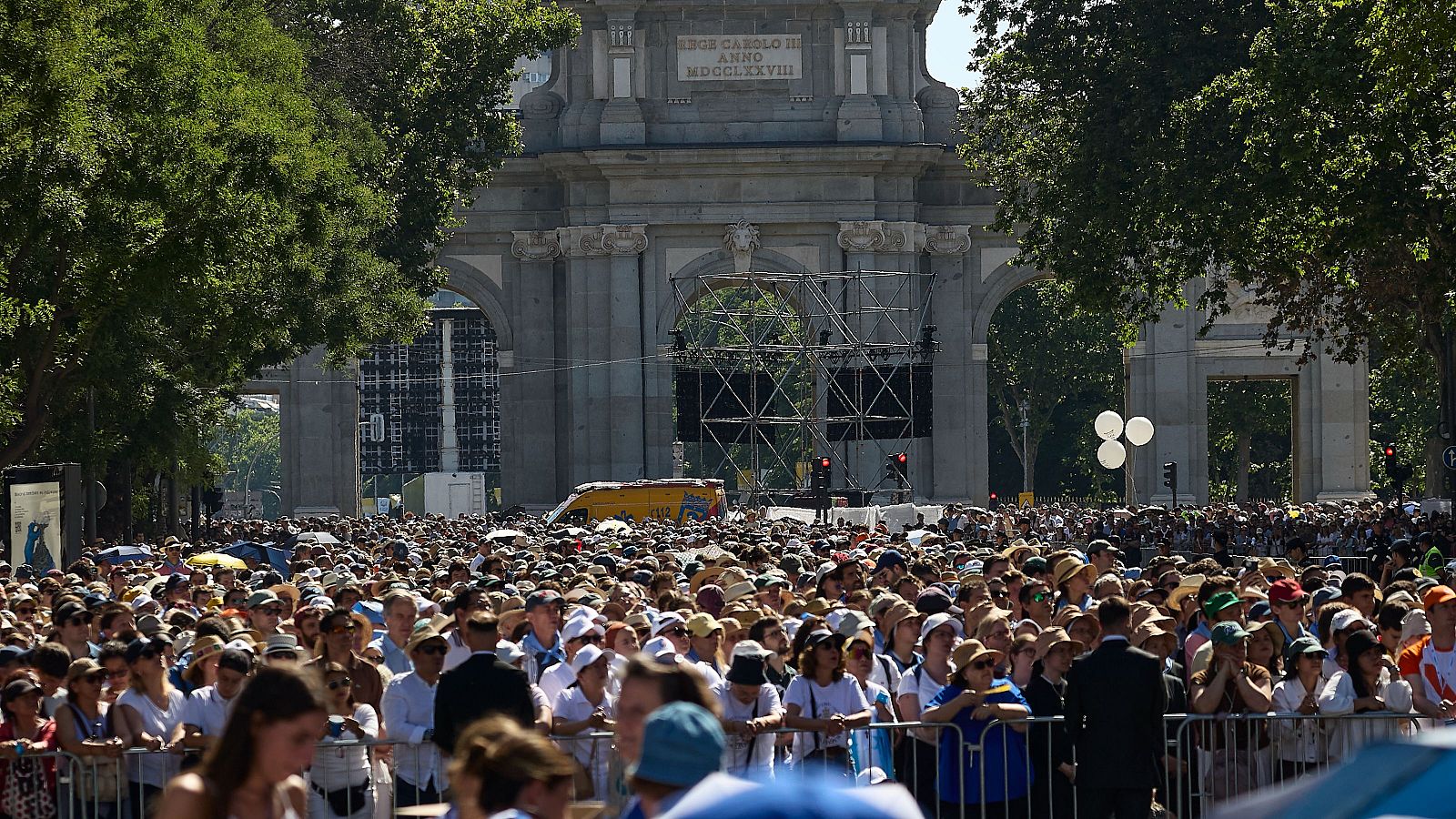 Una salida de la cárcel para ver al papa en Madrid | Ver