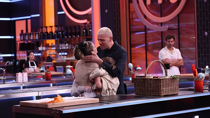 MasterChef - Camilla acaba entre lágrimas al reencontrarse con sus hijos