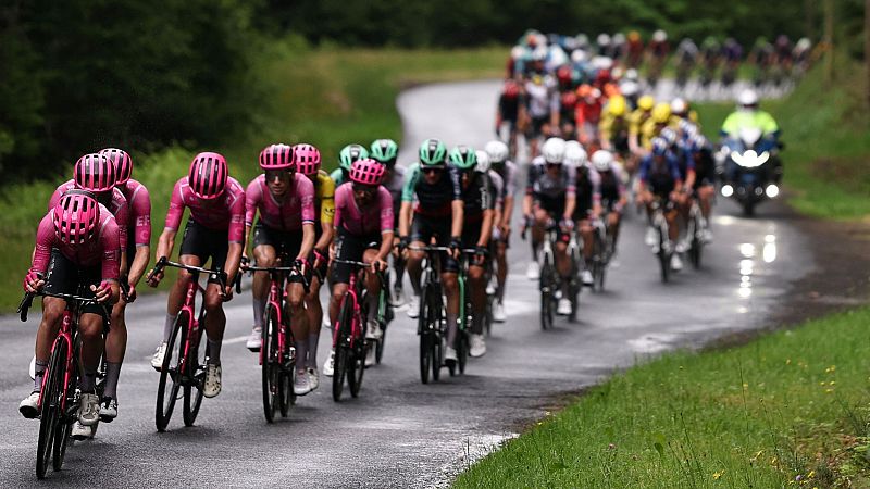 Ciclismo ? Tour Auvergne-Rh�ne-Alpes 2026. 2� etapa: Saint-Martin-Le-Vinoux ? Le Puy-en-Velay - Ciclismo | Ver