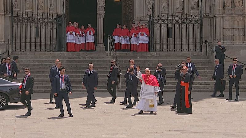 El papa Lleó XIV arriba a la Catedral de Barcelona - L'Altaveu al pati - L'altaveu al pati | Veure