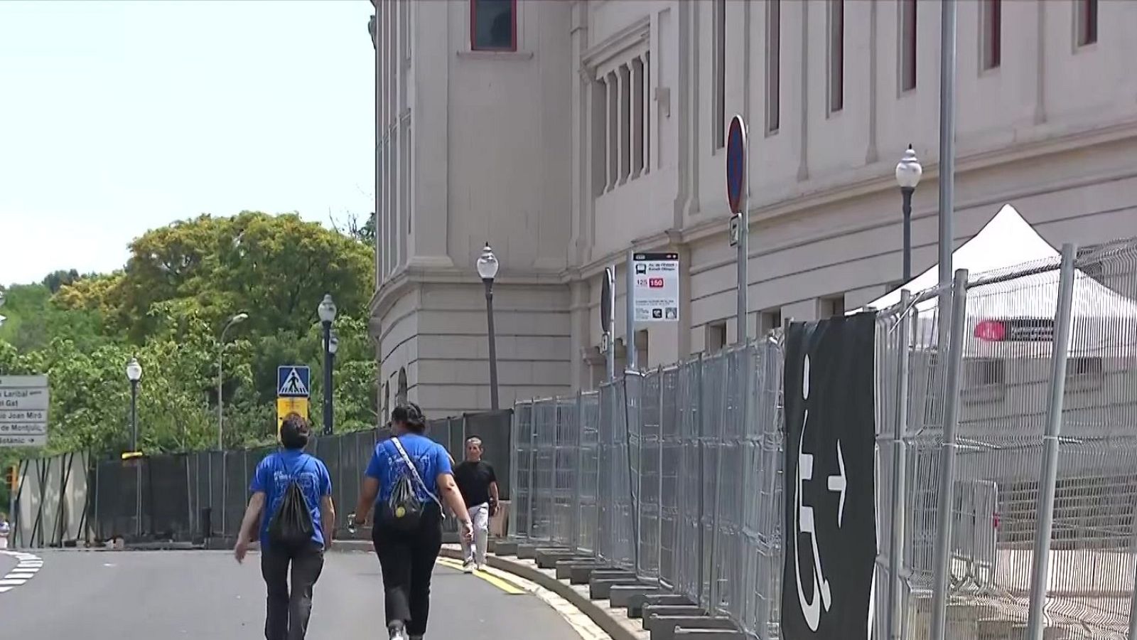 La Generalitat xifra en 2 milions d'euros el cost de la visita del Papa - L'Informatiu | Veure