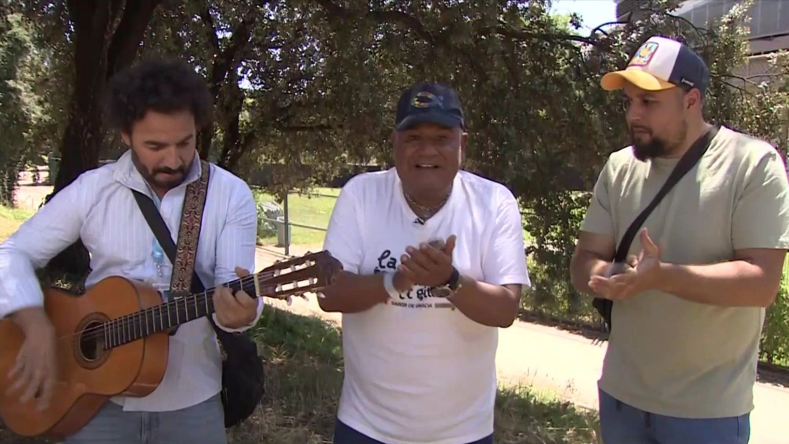 Rumba catalana per a la vigília del Papa a l'Estadi Olímpic - L'Informatiu | Veure
