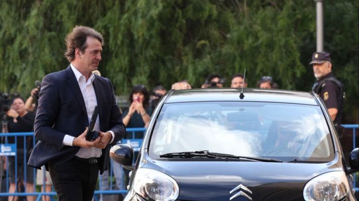 Telediario 1 - El juicio a David Sánchez por su contratación en Badajoz queda visto para sentencia