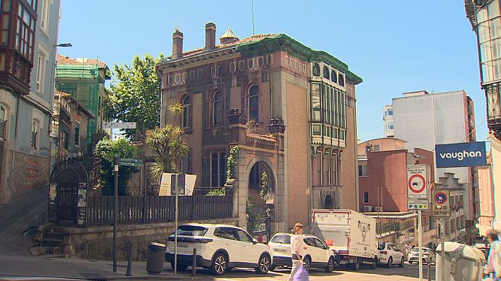 TeleCantabria - Okuda presenta el Museo del Kolor, en Santander