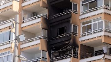 Mueren dos personas en un incendio en un bloque de viviendas en Magaluf