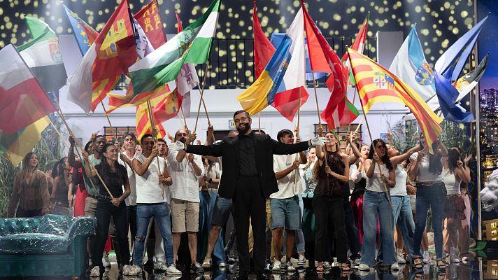 Manu S�nchez sorprende con el gran arranque de 'El perro andaluz': "Bienvenidos al programa con menos verg�enza del universo"