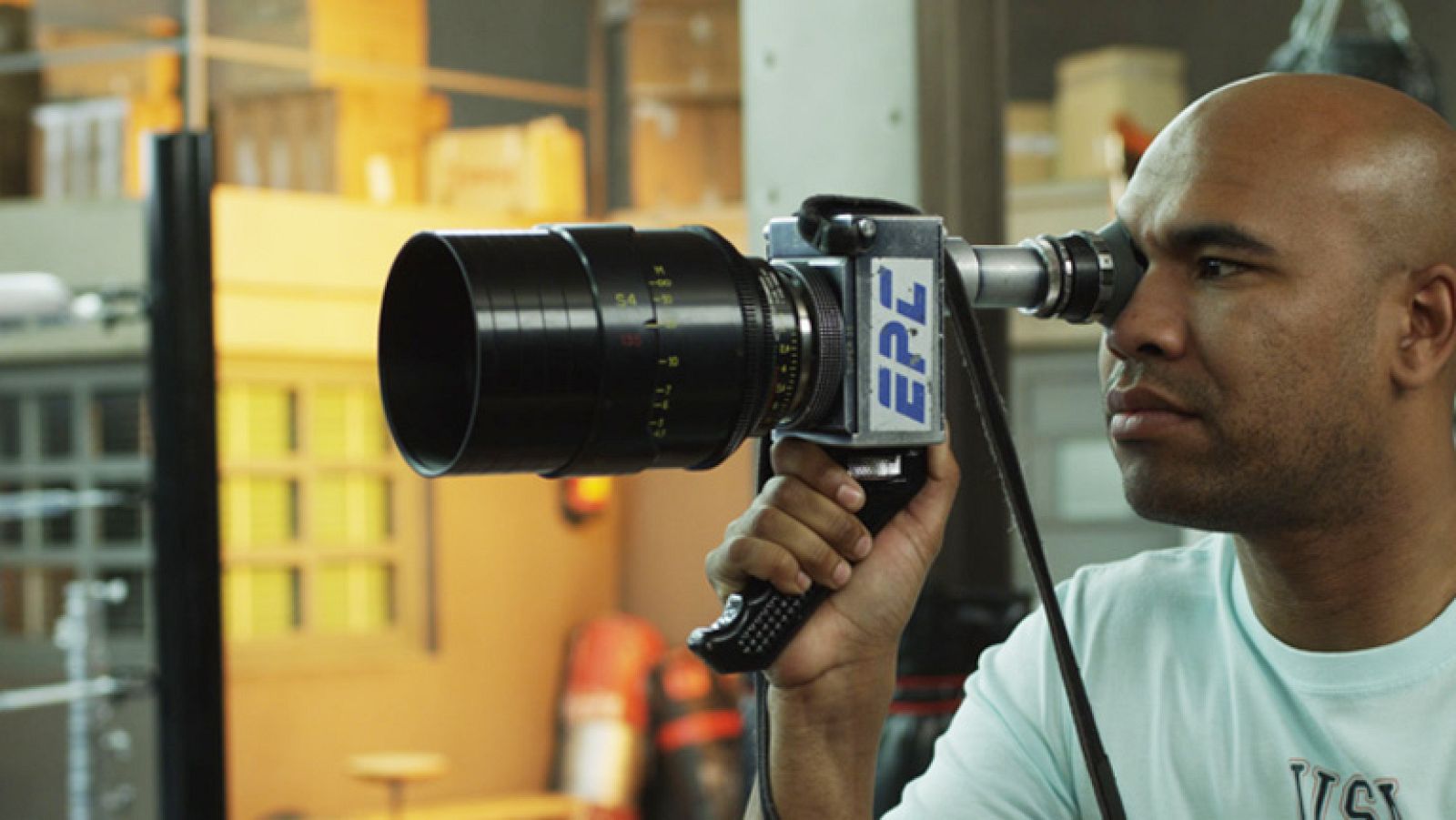 La exigencia de Santiago A. Zannou en el rodaje de 'Alacrán enamorado' | Ver