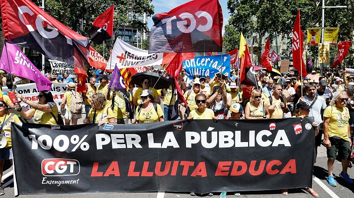 Telediario Fin de Semana - Protestas por la educación en España