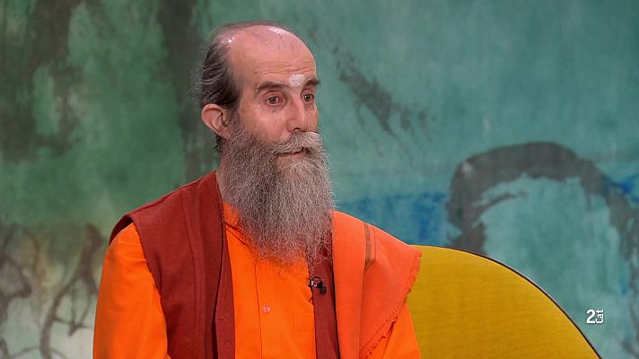 Noms propis - Swami Satyananda Saraswati, monjo hindú