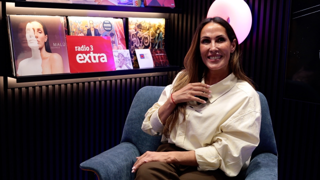 Malú se quita la máscara
