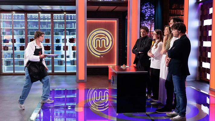 MasterChef - Marta Sanahuja a Pepe al presentar su postre: "¿Algo que hayas tocado menos con las manos?"