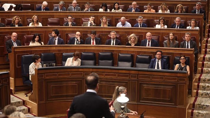Telediario 2 - Las diferentes causas judiciales que afectan al PSOE marcan la semana política