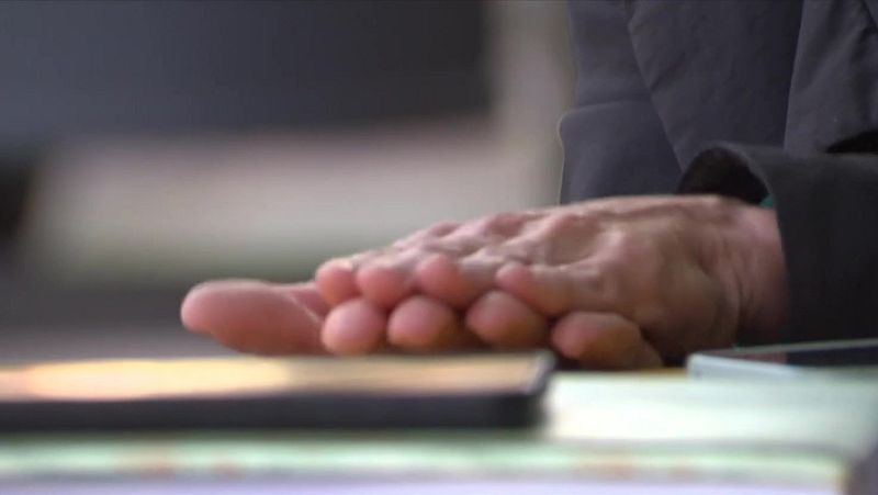 Augmenten prop d'un 60% les voluntats anticipades cinc anys després de la llei d'eutanàsia - L'Informatiu | Veure